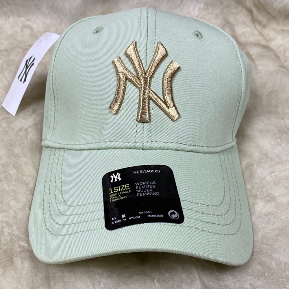 NY HATS/ FITTED/ BASEBALL HAT